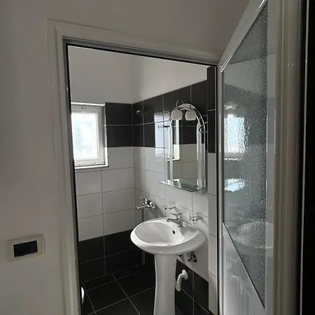 Vila Maison Lejlighed Ksamil