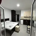 Vila Maison شقة *